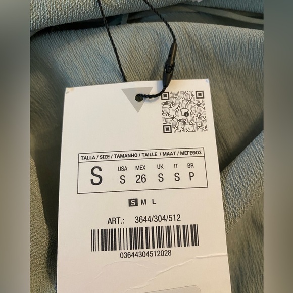 Zara Halter Neck Sleeveless Top - Size Small in Sage Green - Picture 8 of 9